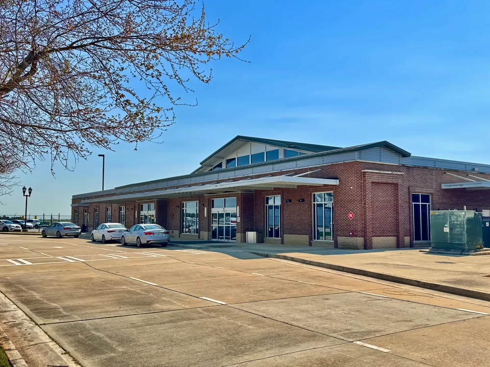 The curbside exterior of an airport passenger terminal building